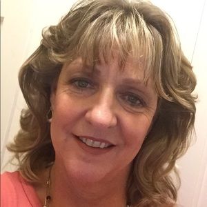 Meet your Posher, Lellah